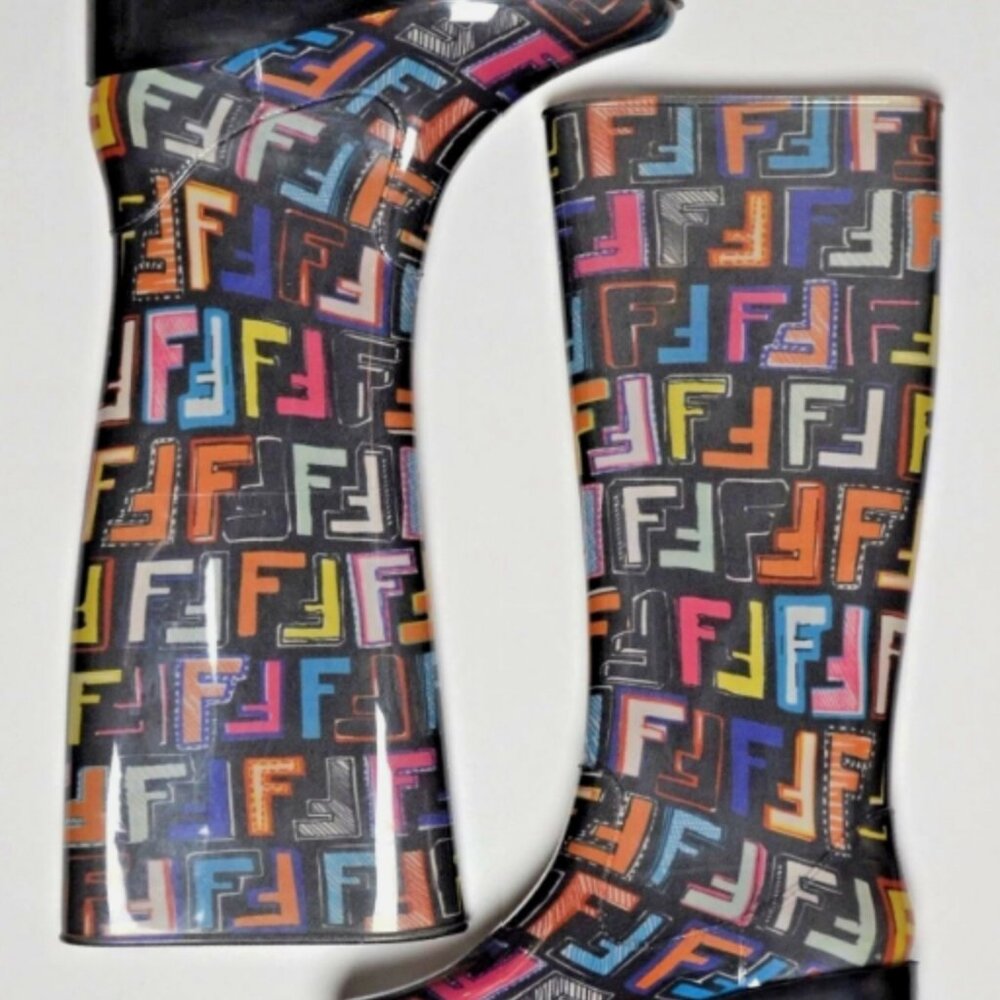Women's FENDI Multicolor Monogram Logo Rain Boots Size 35 - Picture 2 of 3